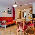 Apartmaji Jakob 1 *