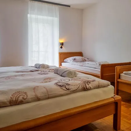 Lägenhet Apartmaji Jakob 1 Bovec