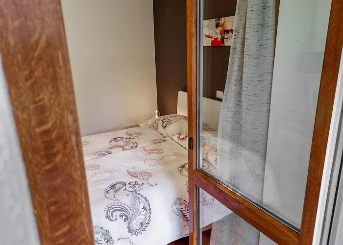 Apartmaji Jakob 1 아파트 *